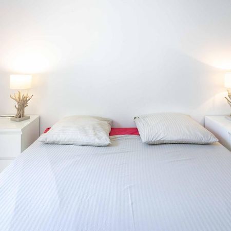 Paris City - Spacious 3 Rooms Flat For Families - 3 Minutes From Metro Station エクステリア 写真